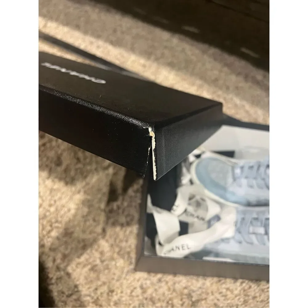 Gorgeous chanel light blue sneakers size 36